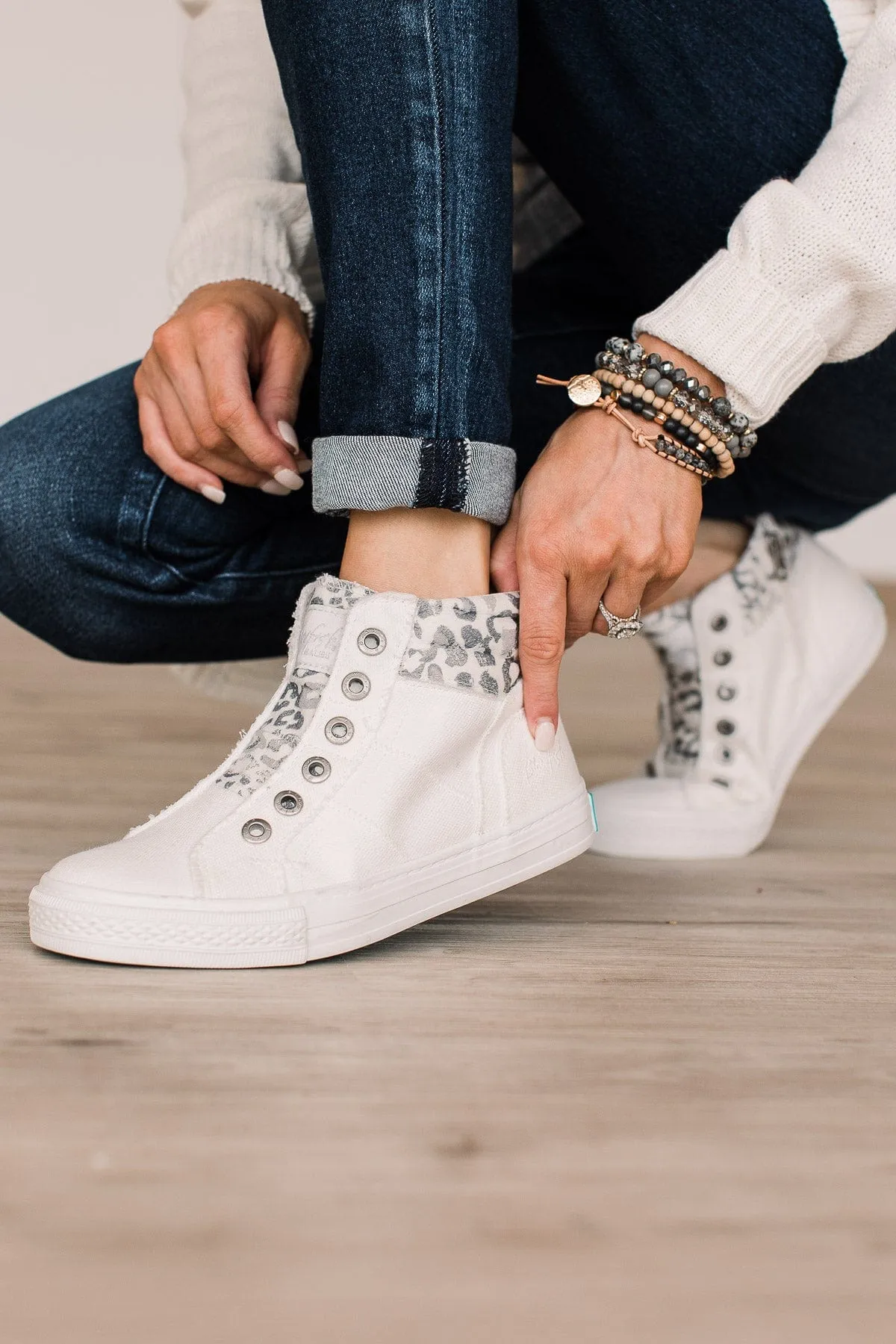 Blowfish Kora Sneakers- White Smoked