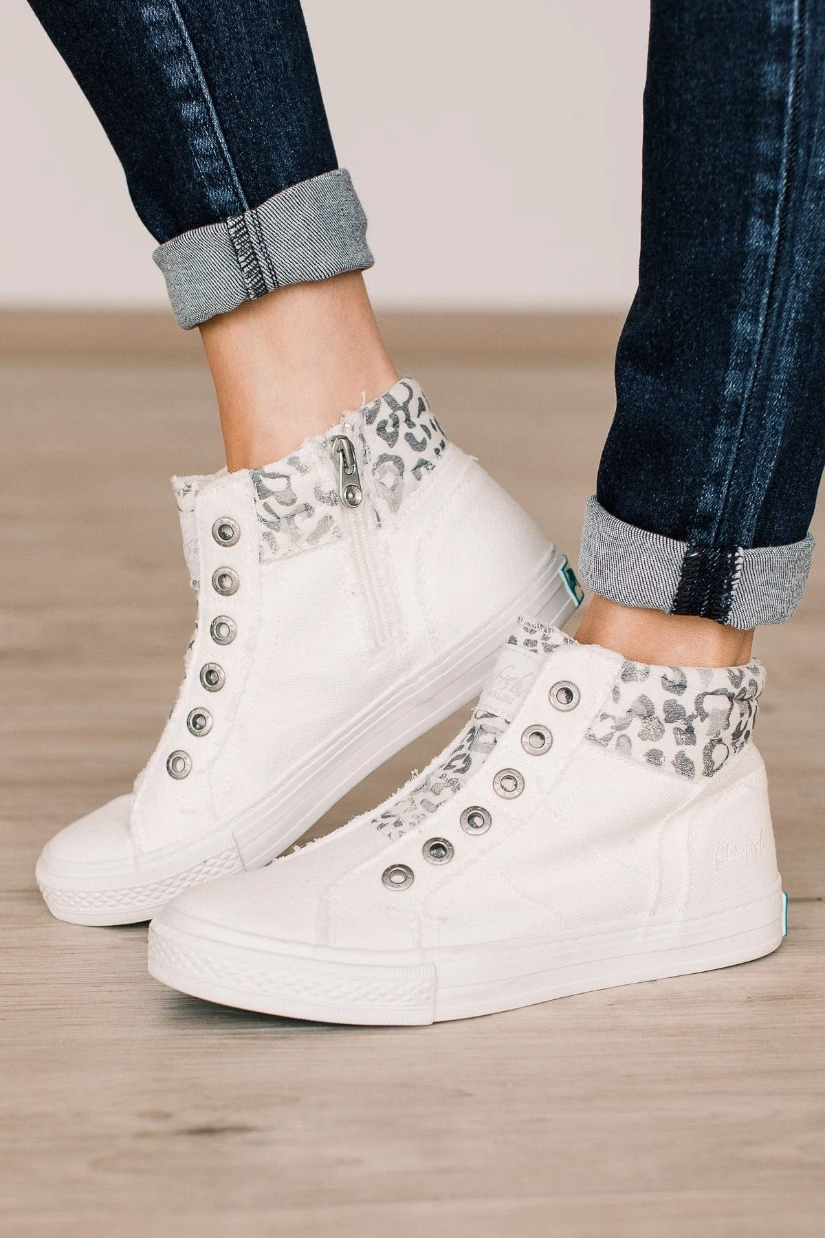 Blowfish Kora Sneakers- White Smoked