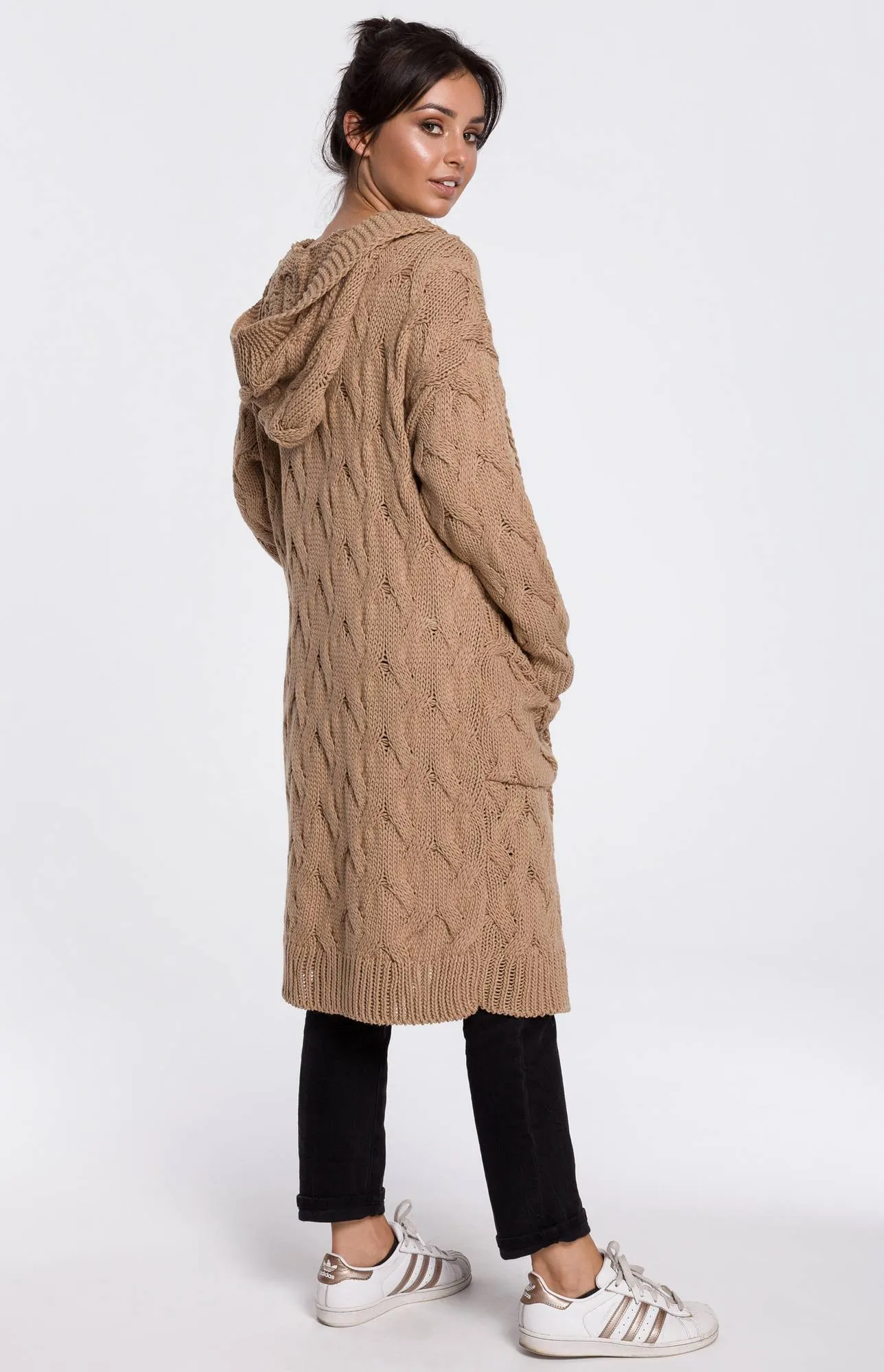 Cardigan long torsadé à capuche caramel