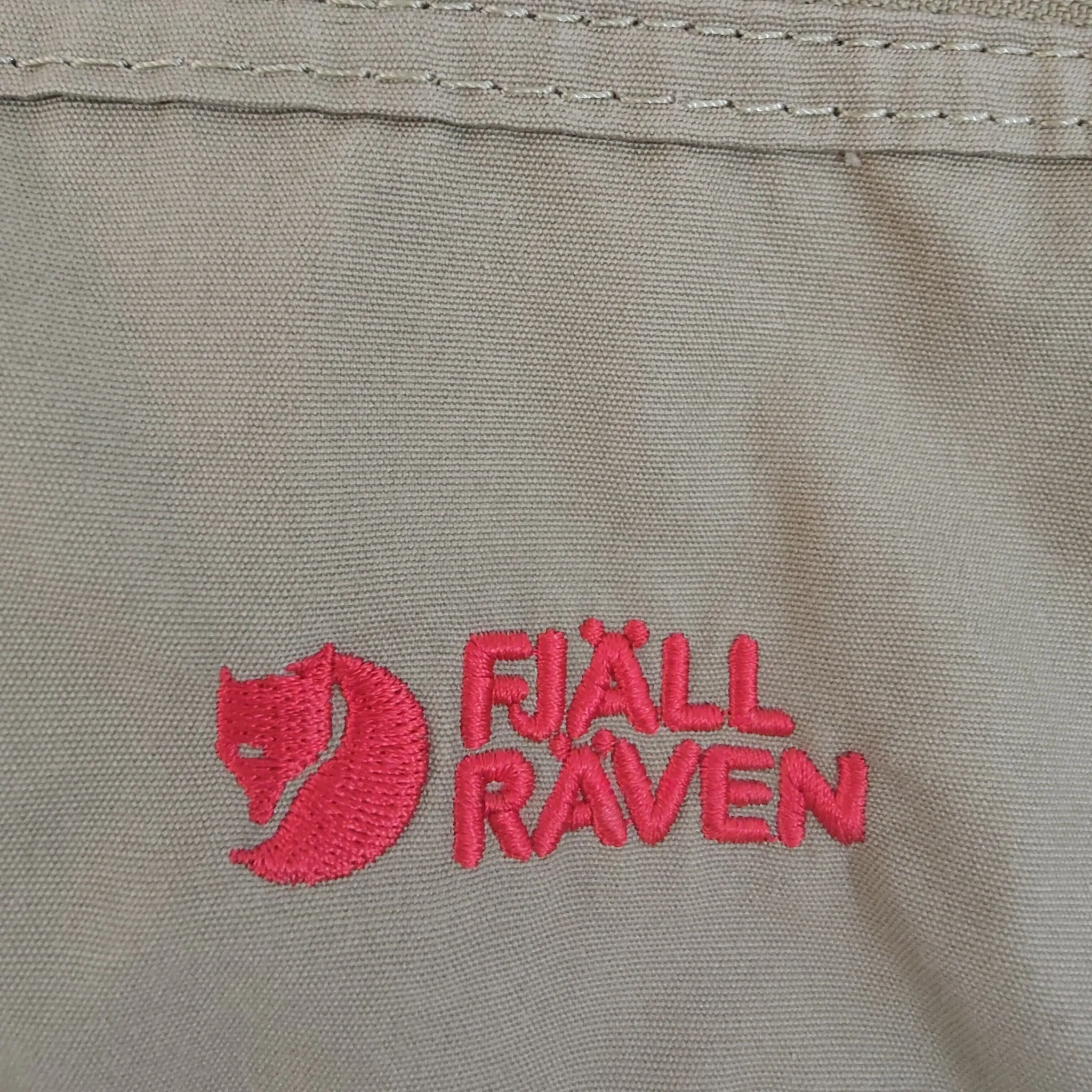 Green Fjallraven waist bag