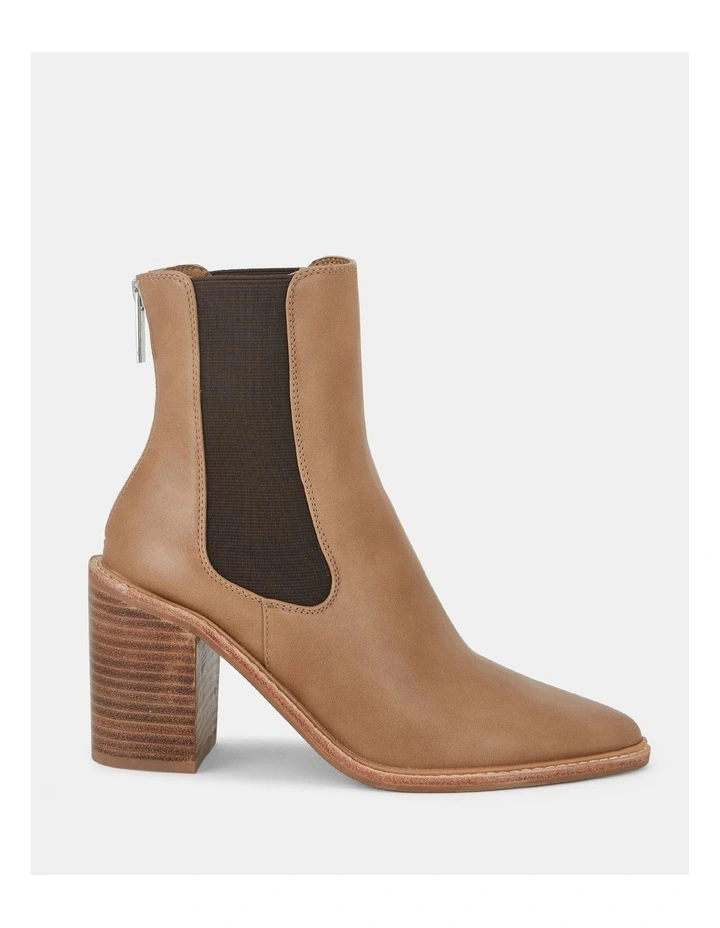 Kompton Boots in Camel