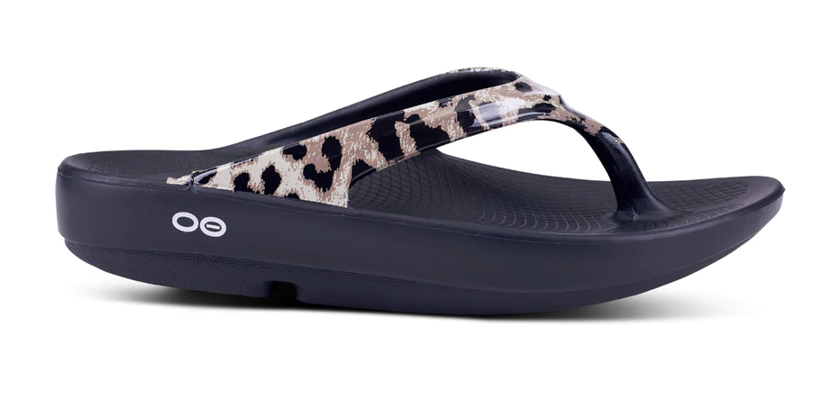 Oofos Womens OOlala Luxe Flip Flop Sandal (1403)- Cheetah