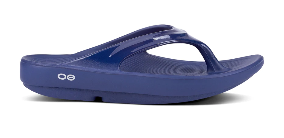 Oofos Womens OOlala Thong Sandal (1400)- Navy