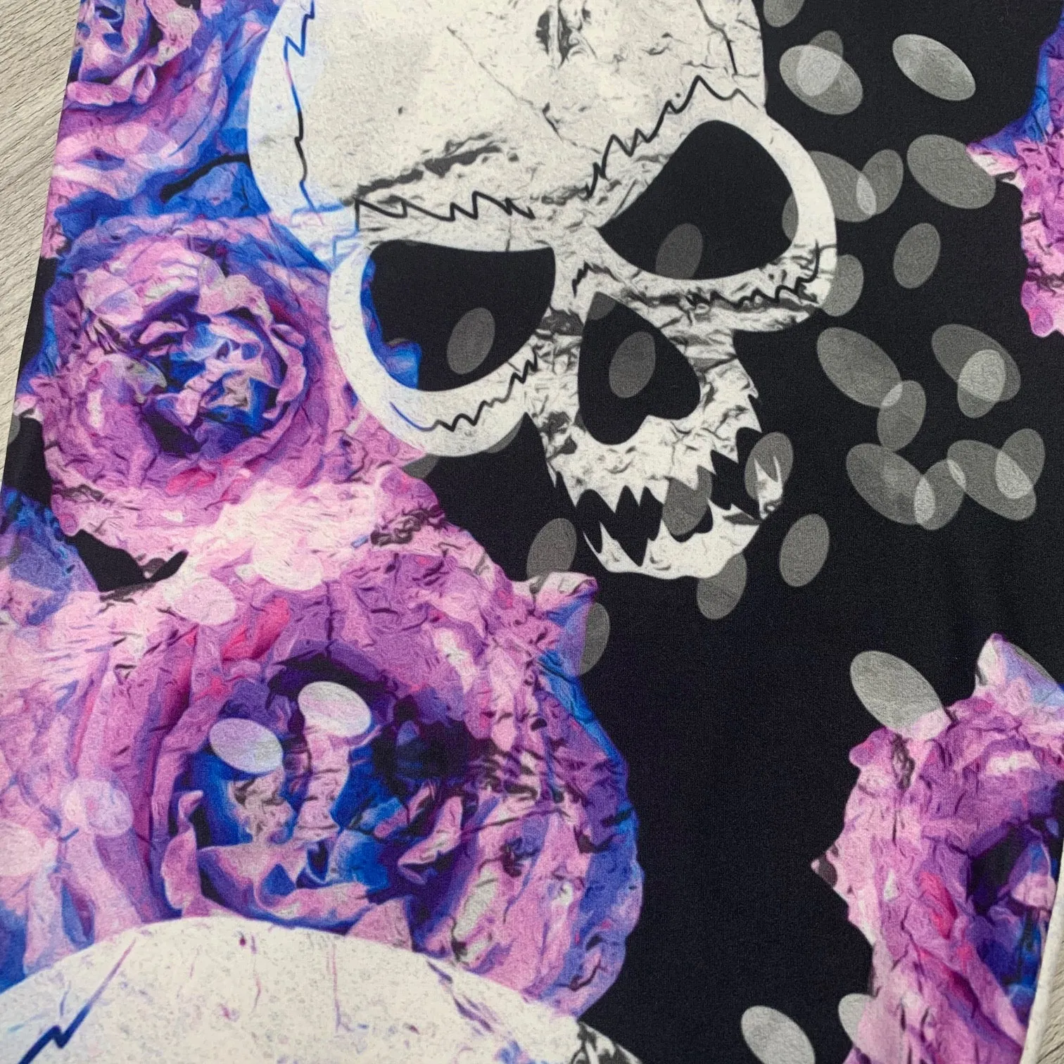 Purple Flowers & Skull Soft Leggings